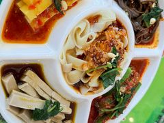 -令氏家外家周秦食府(高新店)