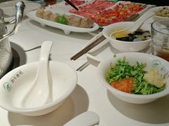 -潮牛壹号鲜牛肉火锅(世界城广场店)