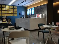 -金色印象·4K影院式足体养生(杨家坪西郊店)