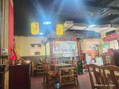 大堂-东镇老火锅(长春路首店)