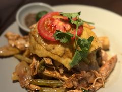 -大头虾越式风味餐厅(光明广场店)