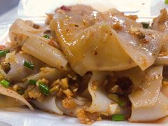 -泰龙城小吃街