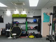 -APT运动康复中心(徐汇万科店)