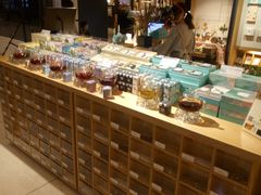 -猫的天空之城概念书店(苏州诚品店)