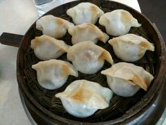 牛肉大葱包子-马大刚白记包子
