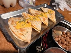 烤肉泡菜馅饼-包装马车·韩国料理·포장마차