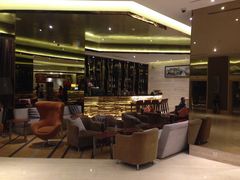 -上海松江假日酒店