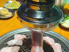 -唯成•韩国炭火烤肉 유성고기