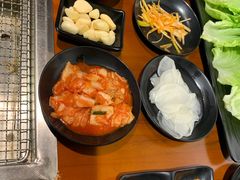 -肉甲韩国木炭烤肉(新壹街1店)