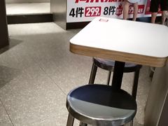 -肯德基(嘉善路地铁站店)