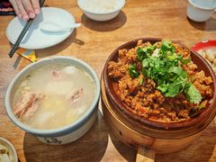 -佬缸炮江湖川菜(玉林店)