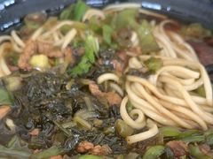 -小雅辣面馆