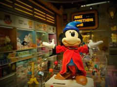 -泡泡玛特POPMART(上海环球港店)