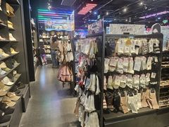 -酷乐潮玩(长楹龙湖天街店)