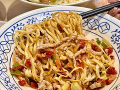 -李与白包子铺(桐梓林店)