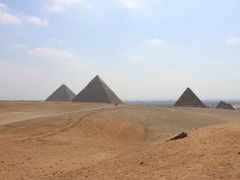-吉萨金字塔群