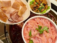 -城墙拐拐火锅(三峡广场黑金冠店)