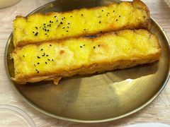 -郑记•不夜城烧烤•龙虾•虾蟹(黄鹤楼店)