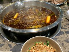 -肖肖酸萝卜鱼火锅(总店)