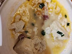 -头上红煨盐鸡·非遗院子餐厅