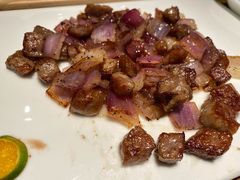 黑胡椒葱爆牛肉粒-四季天方包子