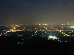 -鬼笑石后山停车场