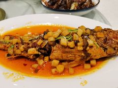 干烧大黄鱼-丰泽园饭店