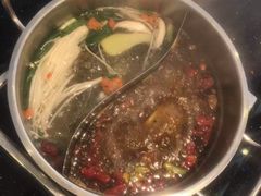 -鼎盛山海火锅(北戴河刘庄夜市老虎石浴场店)