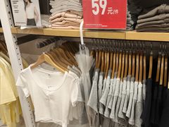 -优衣库(太原龙湖万达广场店)