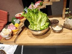 -山川小町·极番烧肉(新地假日广场店)