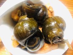 招牌必点-田螺鸡煲-食爺炭炉鸡煲·烧烤