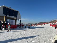 -翠云山银河滑雪场