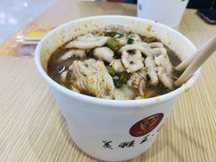 生烫鸡肉粉面-豫楚源美猴王·面(武商广场店)
