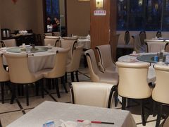 大堂-老人和饭店(打浦路店)