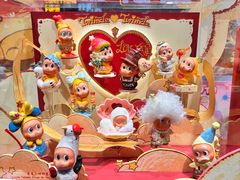 -泡泡玛特POPMART(上海环球港店)