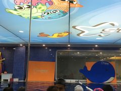 -戊辰亲子游泳俱乐部