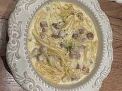 -玛格萝妮比萨屋(四平店)