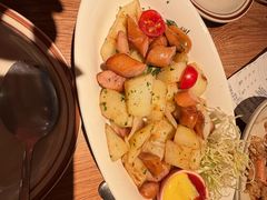 -玛格萝妮比萨屋(陆家浜路店)