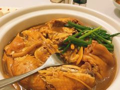 雅菲上神走地鸡-YAFEE雅菲·粤菜·湘菜·融合菜(魏公村店)