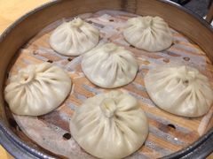 牛肉汤包-小六汤包(亚欧店)