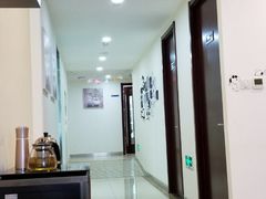 -瑞尔齿科(东方广场诊所)