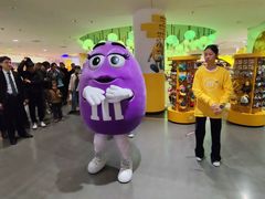 -m豆巧克力世界(上海世茂广场店)