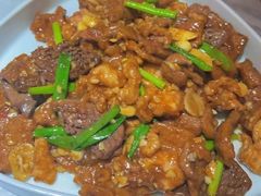-大胡同天津菜·海肠捞饭·津门皮皮虾锅贴一绝(西姜井店)