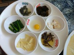 -桥香园过桥米线(国贸店)