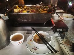 -后街佬·炭火鲜鱼杂(南城店)