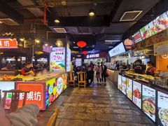 -八一路好吃街(雨田商务大厦店)