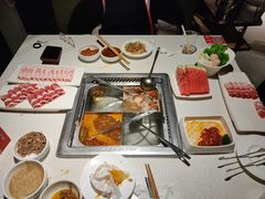 -海底捞火锅(长沙华创国际广场店)