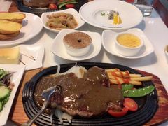 -爱丽丝牛排西餐厅(光谷步行街店)