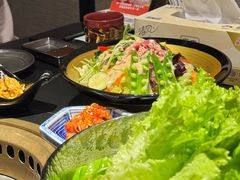 -山川小町·极番烧肉(新地假日广场店)