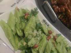 -咱屯子铁锅炖直营店(保利店)
